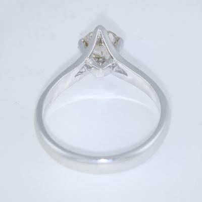 White gold Solitaire Diamond Ring 2