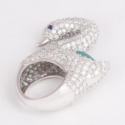 Bague en or blanc avec tourmaline paraiba et diamants 2