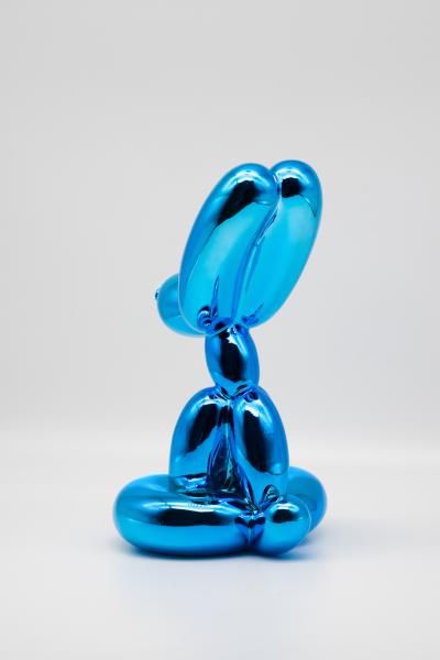 Editions Studio d’après Jeff Koons - Sitting Balloon Dog (Bleu) - Sculpture 2