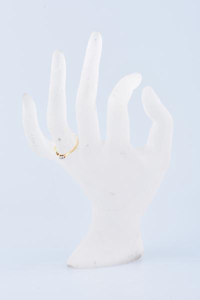Bague trilogie en or jaune 18 carats sertie de 3 diamant rond brillant de 0.03 carat au total 2