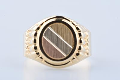 Bague chevalière homme en or jaune 2