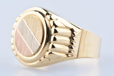 Bague chevalière homme en or jaune 2