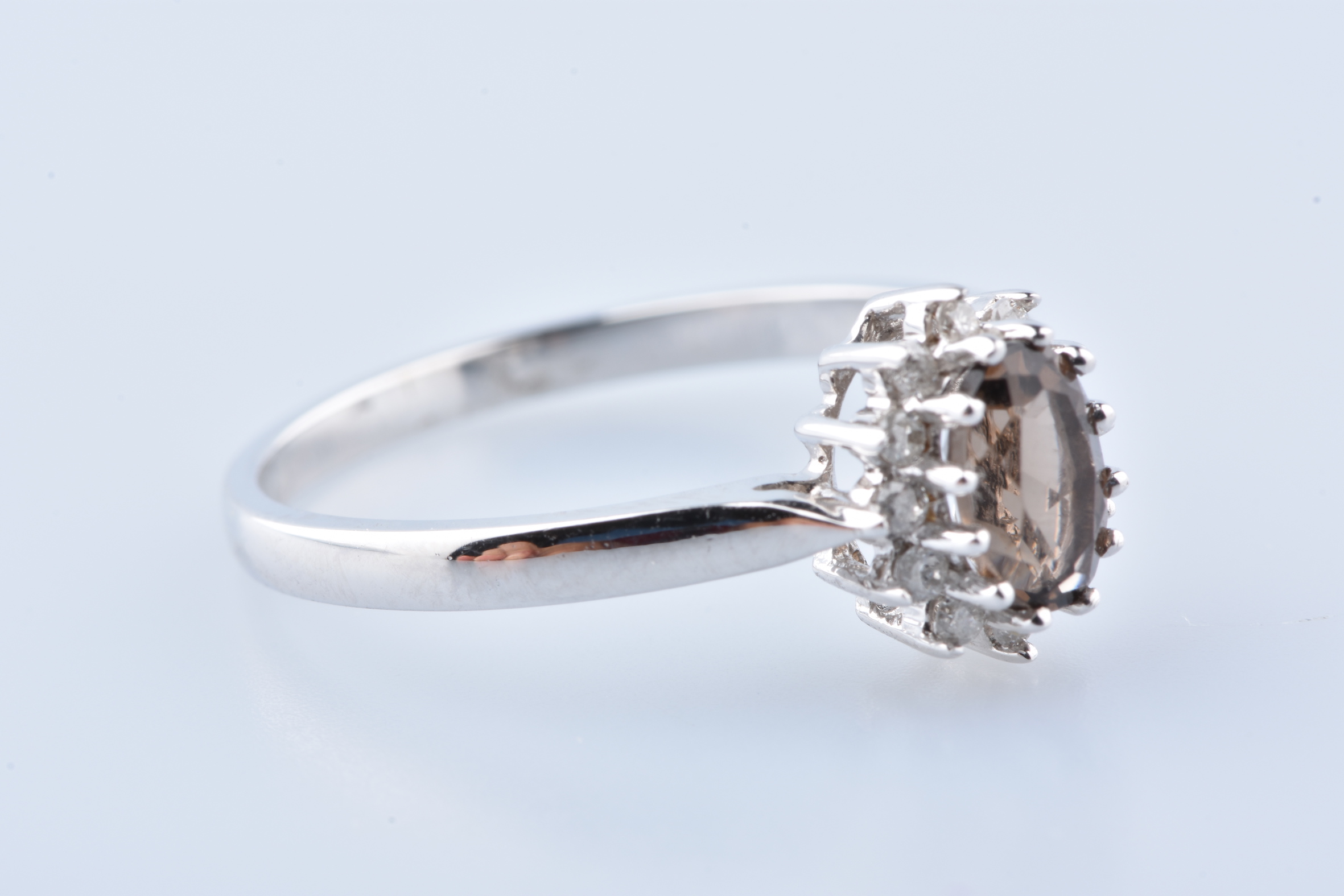 Bague Cocktail Or Blanc 18 Carats Avec Diamants (1 Carat Total) - Taille 51 - Occasion Très Bon état