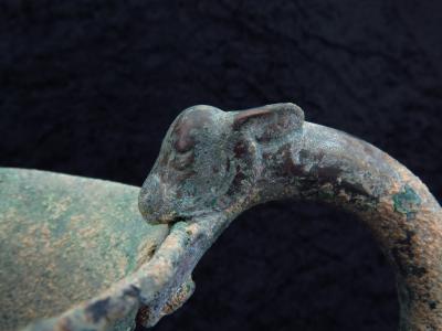 Rome Antique  - Pichet Oenochoe en bronze 2