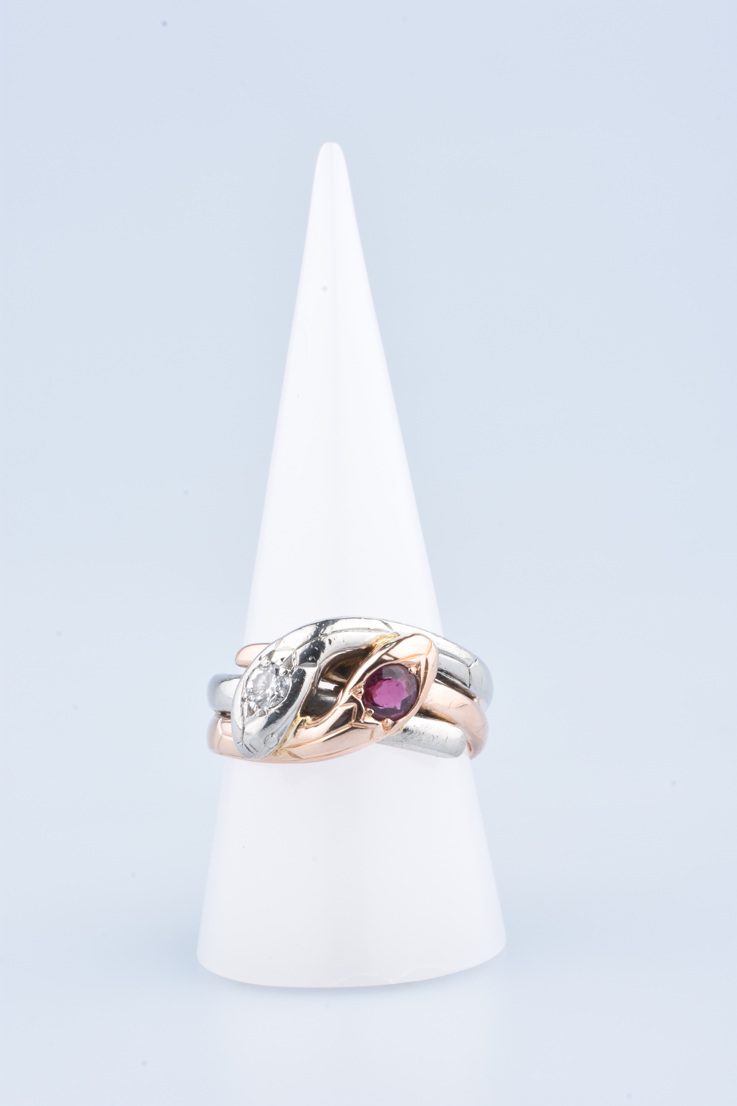 Bague Serpent Or 18 Carats Avec Rubis Et Diamants – Taille 57, Occasion, Ajustable