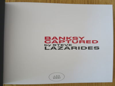 Steve LAZARIDES - Banksy Captured [Deluxe Black Limited Edition], 2020 - Livre d’artiste 2