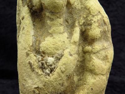 Ancienne statue parthienne en terre cuite de la déesse Astarte/Isjtar avec un enfant 2