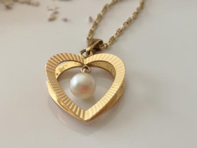 Chaine et pendentif en or jaune 18 carats  perle de culture 2