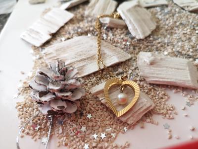 Chaine et pendentif en or jaune 18 carats  perle de culture 2