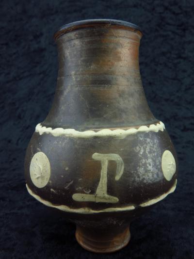 Rome antique - Cruche sigilata avec textes et décorations babatines 2