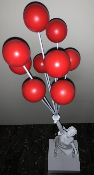 BANKSY (after) - Flying Balloons Girl, 2019 - Sculpture 2