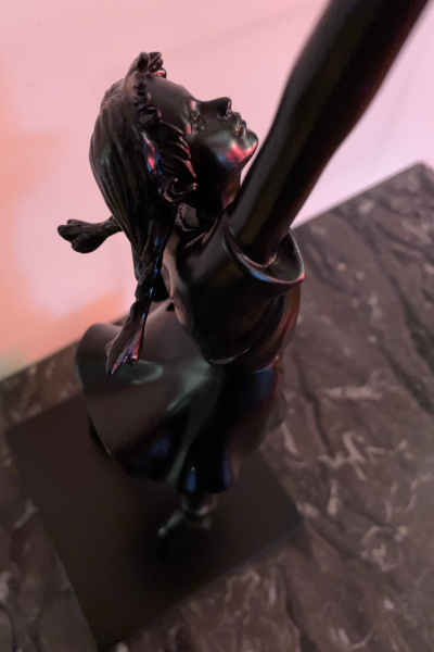 BANKSY (d’après) - Flying Balloons Girl, 2019 - Sculpture 2