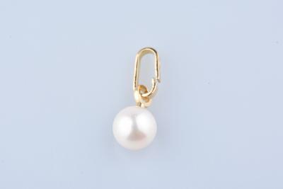 Pendentif perle blanche en or jaune 2
