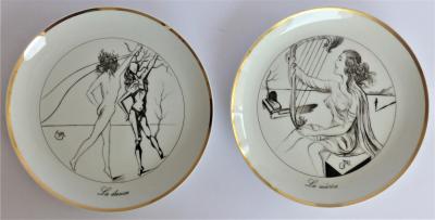 Salvador DALI (d’après)  - Les 7 Arts, 1980 - Assiettes en porcelaine 2