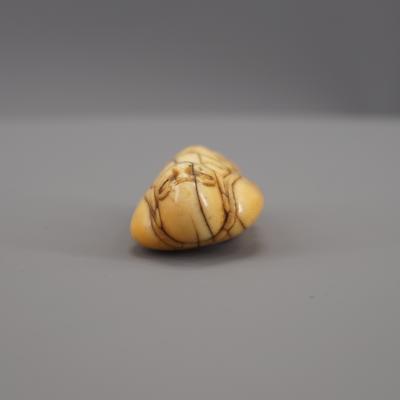 Japon - Netsuke en ivoire représentant Ho-Teï debout, Période Edo 2