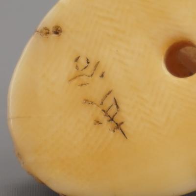 Japon - Netsuke en ivoire - Période Edo 2