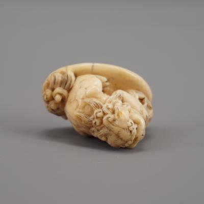 Japon - Netsuke en ivoire - Période Edo 2