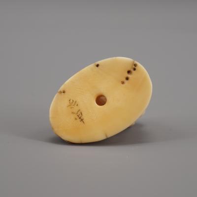 Japon - Netsuke en ivoire - Période Edo 2