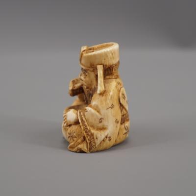 Japon- Netsuke représentant Enma-o, fin XIXème siècle 2