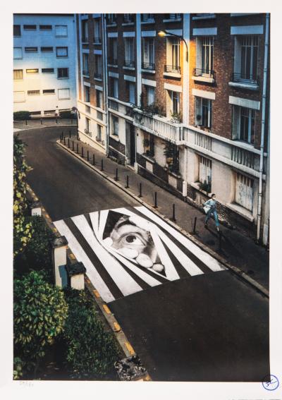 JR - Finding Hope, Night View, Paris, France, 2020 - Lithographie signée au crayon 2