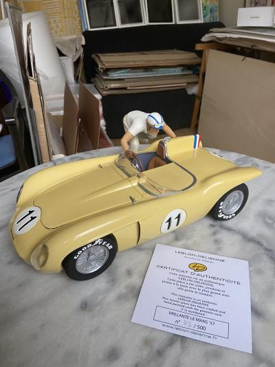 Statuette Michel Vaillant - Leblon-Delienne - La Vaillante jaune au Mans, 2012 2
