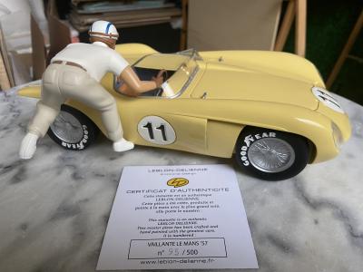 Statuette Michel Vaillant - Leblon-Delienne - La Vaillante jaune au Mans, 2012 2