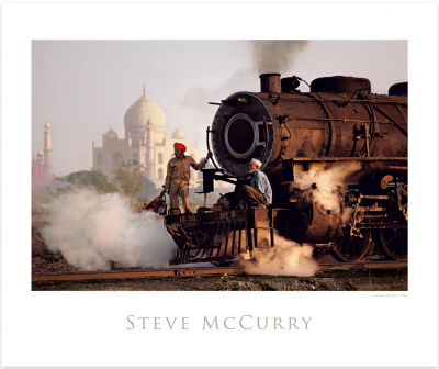 Steve MCCURRY - Taj and Train - Affiche 2