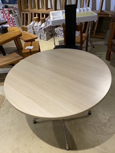 Herman MILLER - Table ronde, circa 2015 2