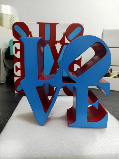 Robert INDIANA (d’après) - Love Blue, 2018 - Sculpture 2