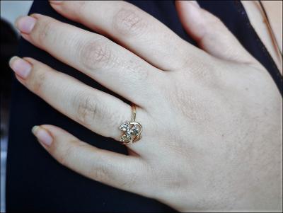 Bague en or jaune saphirs verts 2