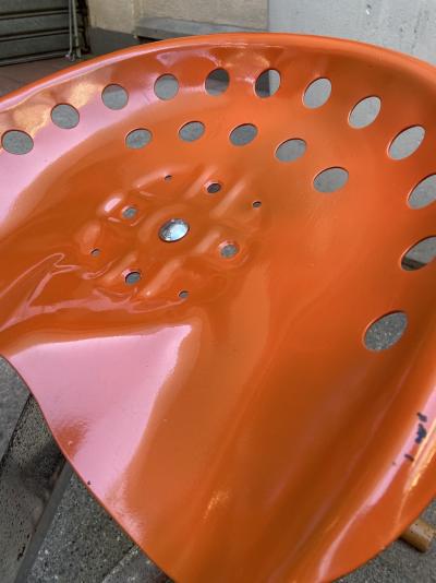 Achille CASTIGLIONI - Tabouret  Mezzadro orange, 1961 2