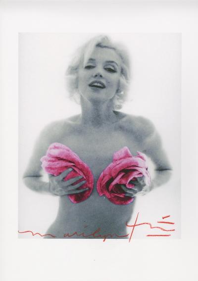 Bert STERN  - Marilyn Monroe classic Pink roses, 2011 - Photographie signée 2