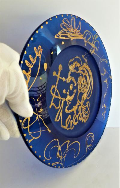 Salvador DALI (d’après) -  La Triomphale - Assiette en verre 2
