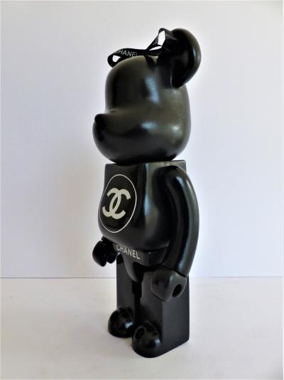 K.Howesy - Be@rbrick CHANEL Black - Medicom Toy 400%  - Sculpture 2