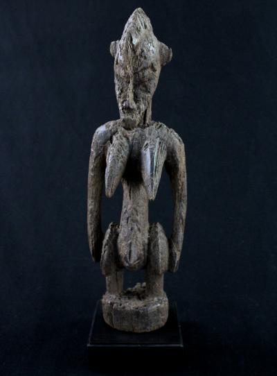 Côte d’Ivoire, Ethnie Senoufo, Ancienne statue sur socle 2