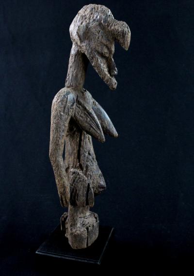 Côte d’Ivoire, Ethnie Senoufo, Ancienne statue sur socle 2