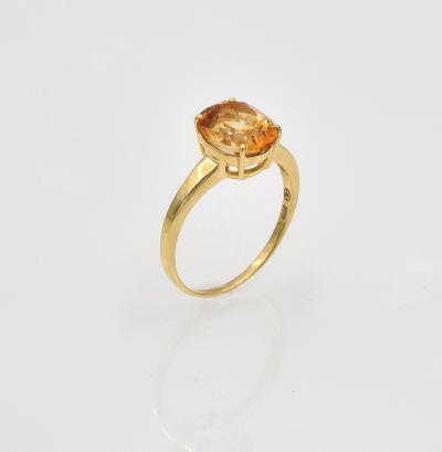 Bague or jaune citrine ovale 2,28 carats 2