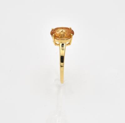 Bague or jaune citrine ovale 2,28 carats 2