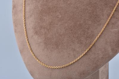 Collier chaine longue en or jaune 18 carats. Maille forçat 2