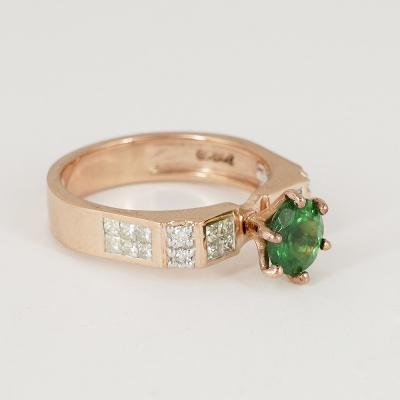Bague en or rose grenat tsavorite et diamant 2