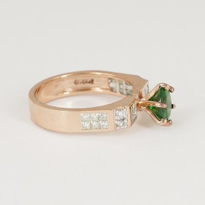 Bague en or rose grenat tsavorite et diamant 2