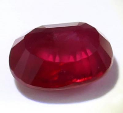 2.01 ct. Untreated PIGEON’S BLOOD (VIVID RED) Ruby 2