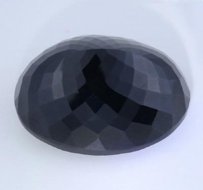 61,14 ct. Spinelle noir 2
