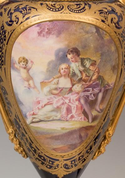Ensemble en porcelaine. Sevres 2