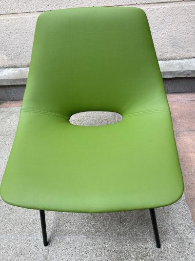 Pierre Guariche - Paire de chaises modèle Tonneau - Edition Steiner  - Circa 1955 2