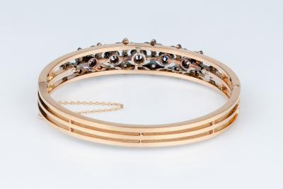 Bracelet Jonc en or rose 18 carats, argent, saphirs et diamants 2