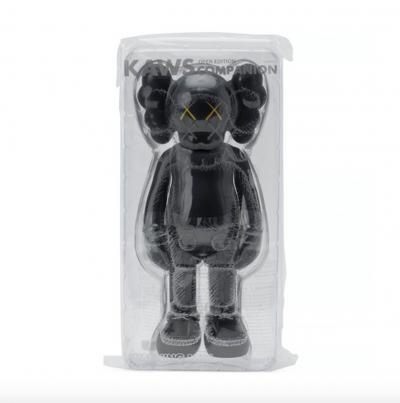 KAWS - Black Companion - Sculpture 2