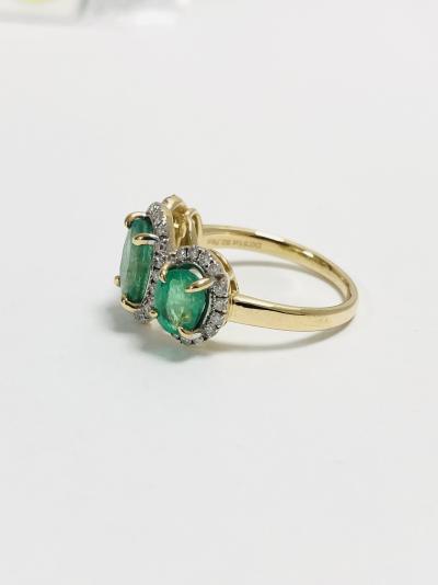 14ct emerald and diamond ring 2