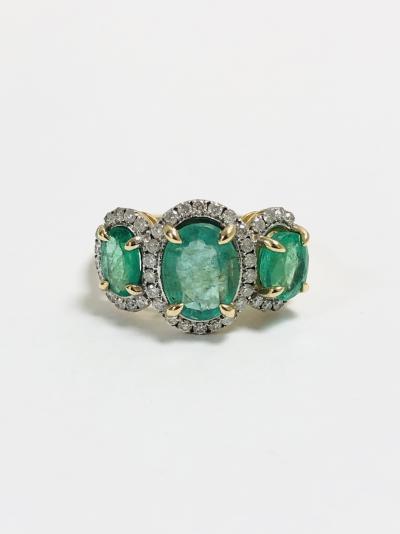14ct emerald and diamond ring 2