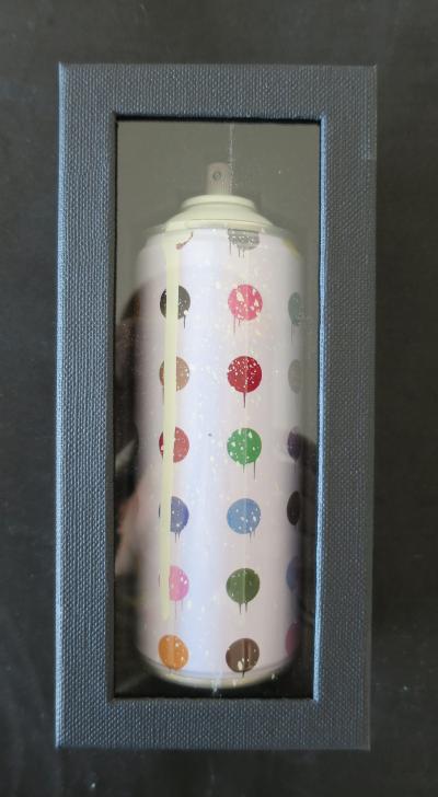 Mr.Brainwash - Can Spray Hirst Dots White, 2020 - Peinture sur bombe aérosol 2